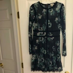 Beautiful floral long sleeve midi dress